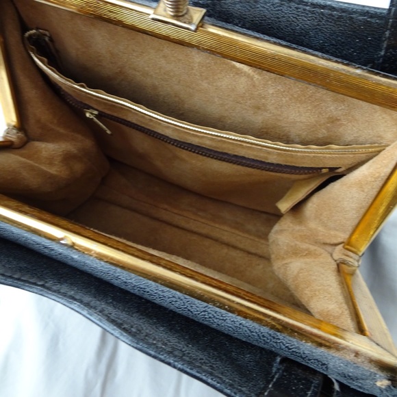 BLACK VINTAGE FAKE LEATHER HANDBAG - Picture 3 of 11